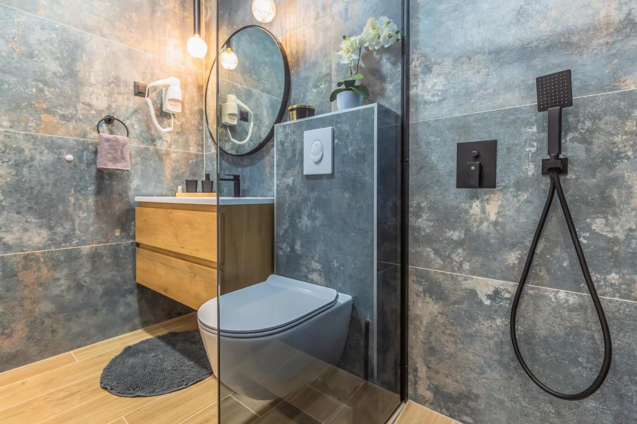 Apartmani Nikola Baska Voda Ngoại thất bức ảnh