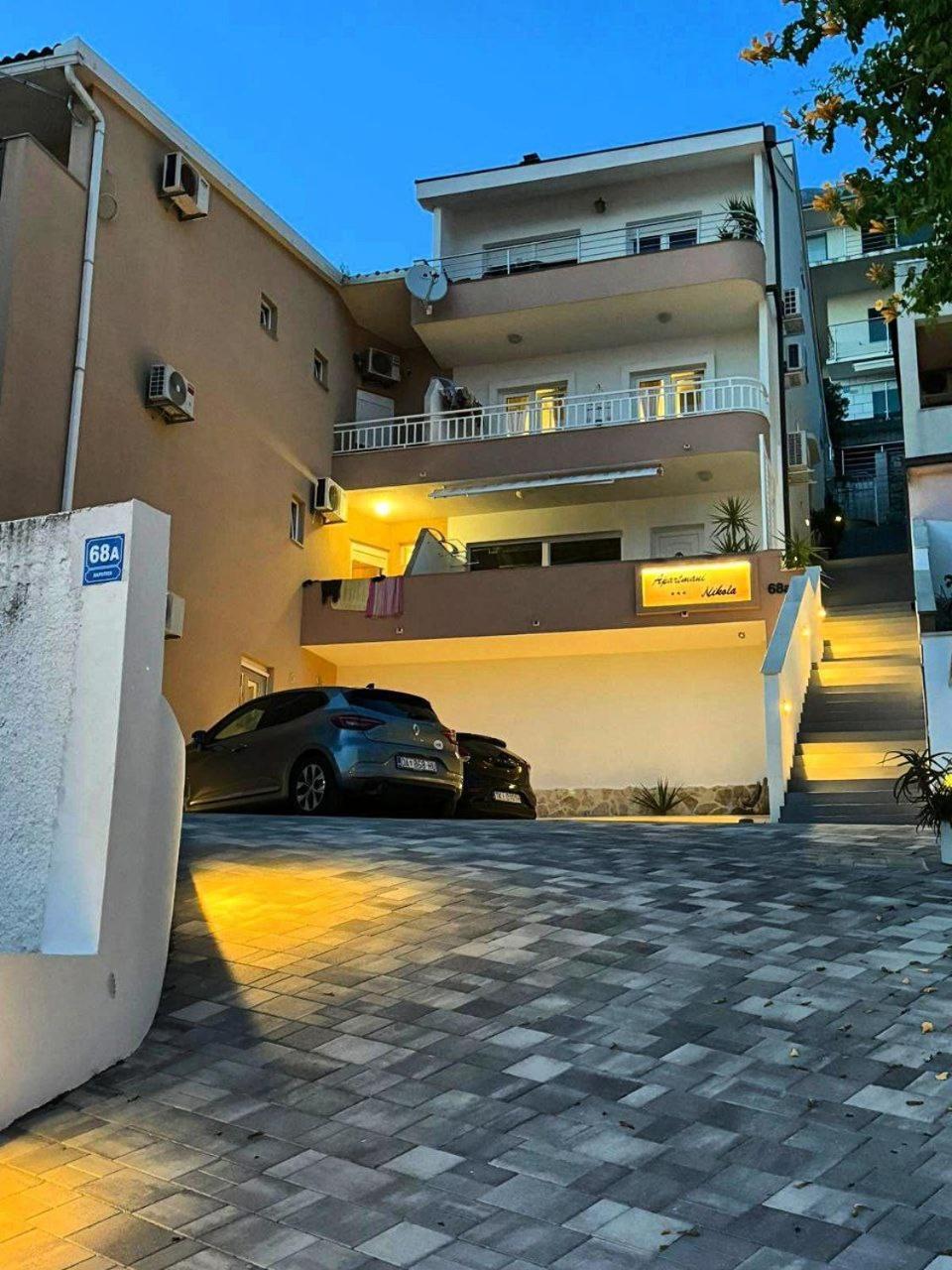 Apartmani Nikola Baska Voda Ngoại thất bức ảnh
