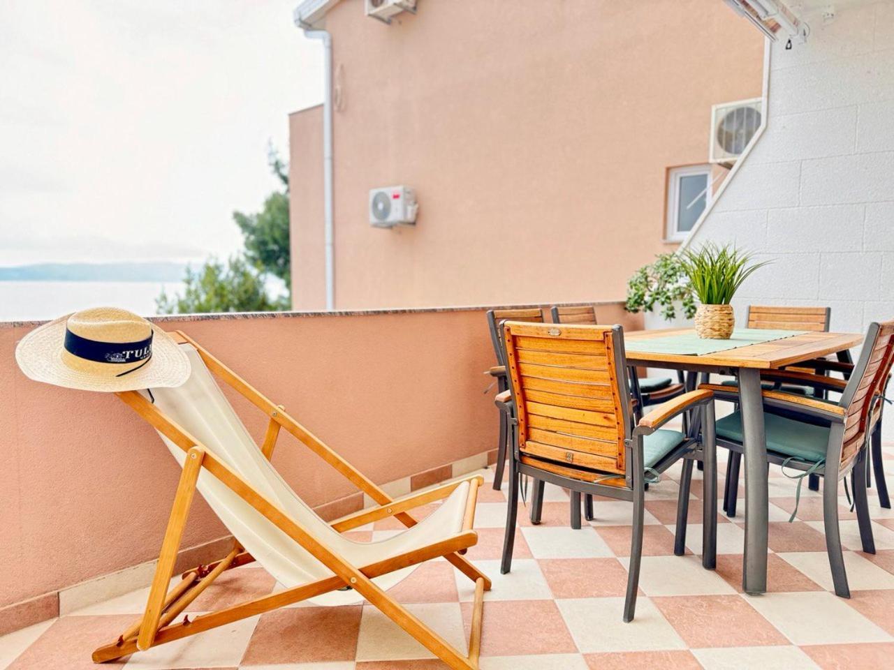 Apartmani Nikola Baska Voda Ngoại thất bức ảnh